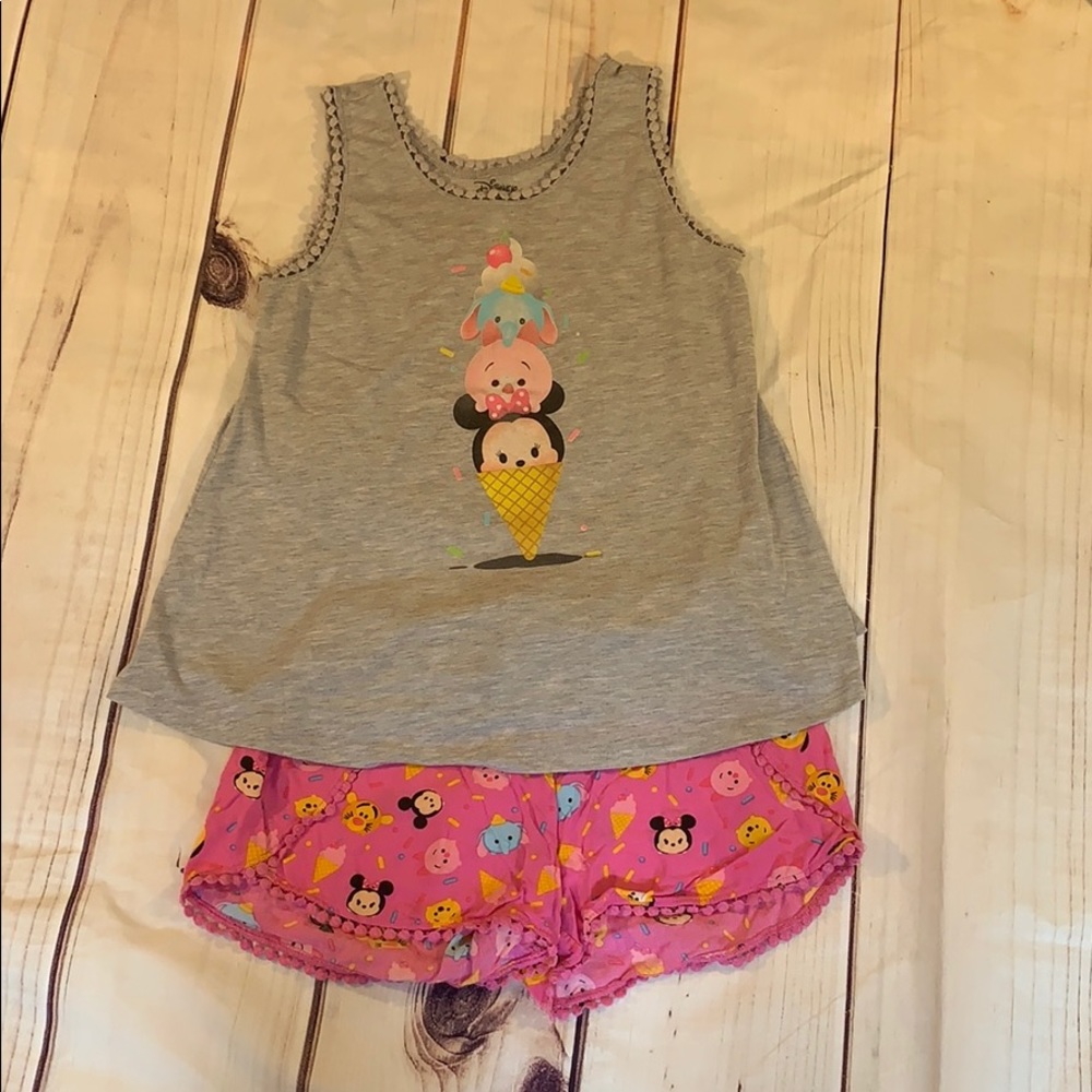 Disney Tsum Tsum tank top